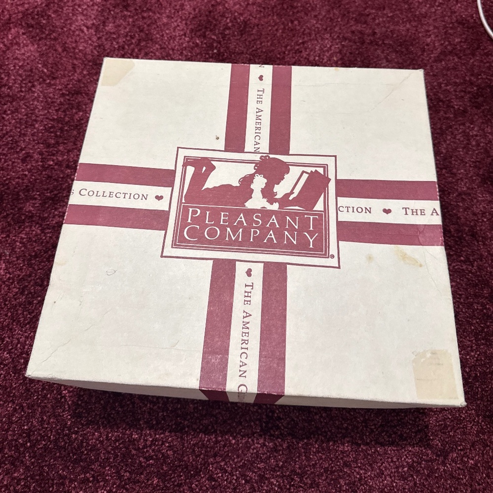 Mollys Tea Set. Made by the Pleasant Company in 1991. Never used. Collectible